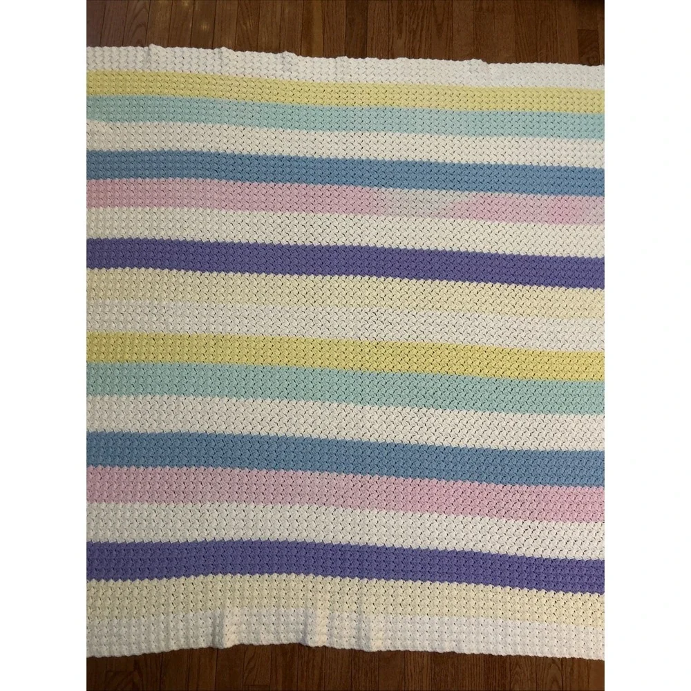 Handmade Knit Vintage White Pink Yellow Blue Afghan Blanket‎ Soft Retro 58